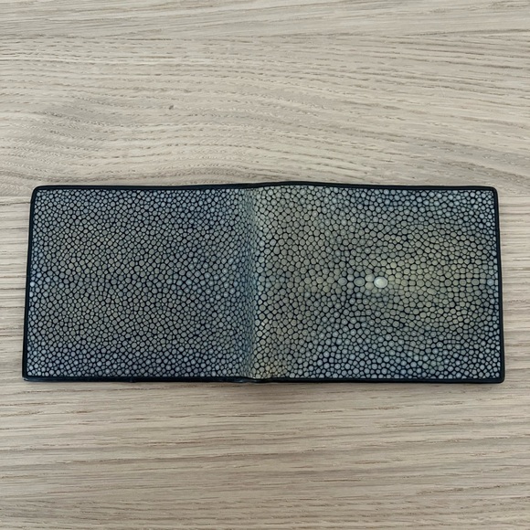 Stingray Wallet - Picture 5 of 5